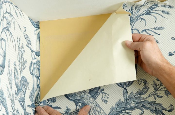 как правильно клеить обои